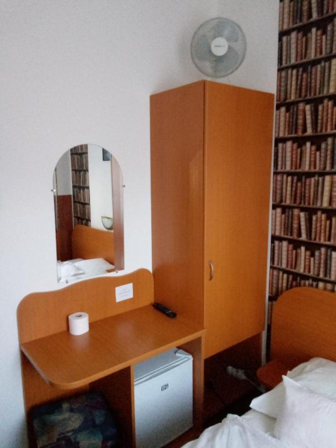 Siesta Vendeghaz Hotel Miskolc Luaran gambar